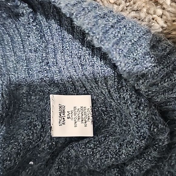 Tunic length sweater, Bryon Bay - Picture 2 of 3